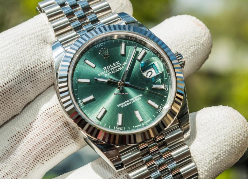 Винтаж и современные коллекции: надежный покупатель Rolex оценивает редкие модели часов